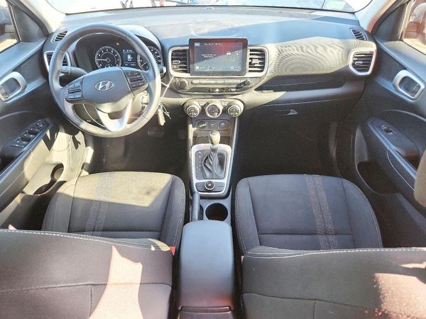 2021 HYUNDAI VENUE SEL & Denim — CKPT