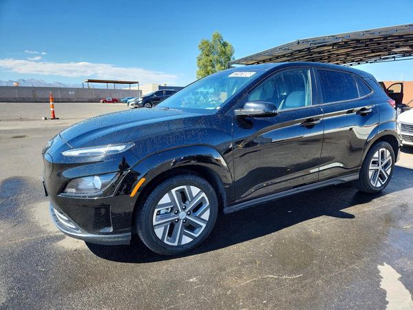 2023 HYUNDAI KONA SEL — Front 3/4