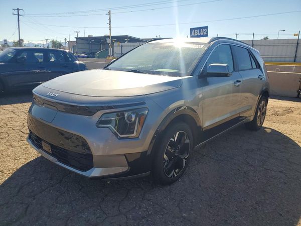 2023 KIA NIRO Wind — Front 3/4