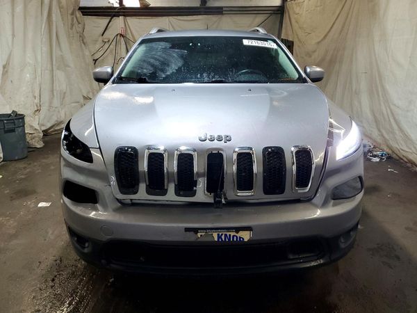 2015 JEEP CHEROKEE LATITUDE 4X4 — DIRF