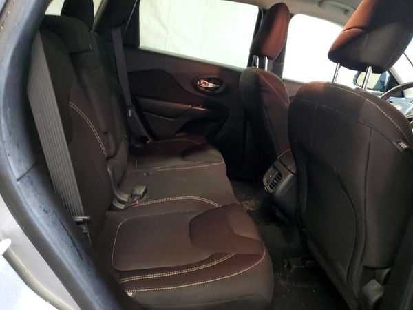 2015 JEEP CHEROKEE LATITUDE 4X4 — PSRS