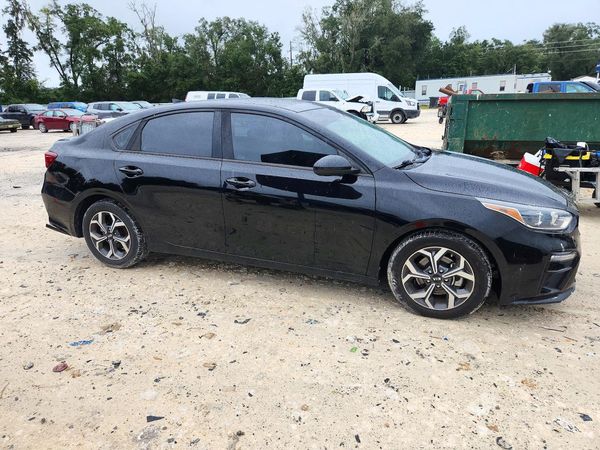 2019 KIA FORTE FE/LX/LXS — Passenger 3/4