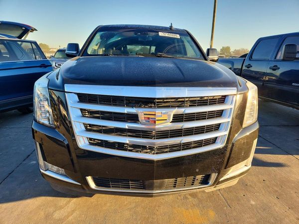 2017 CADILLAC ESCALADE Premium Luxury — DIRF