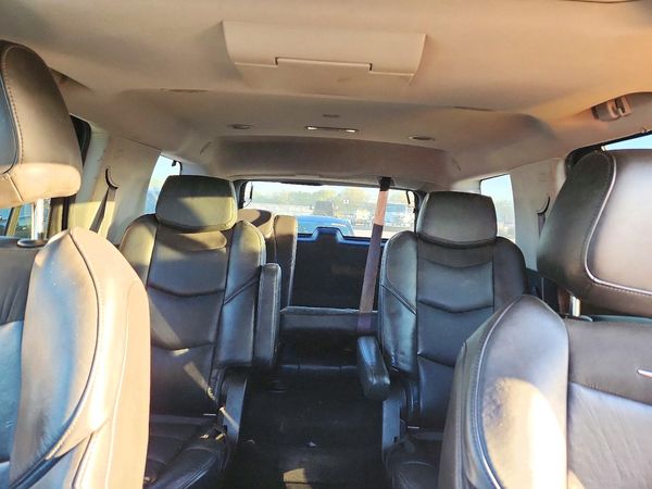 2017 CADILLAC ESCALADE Premium Luxury — SUVN