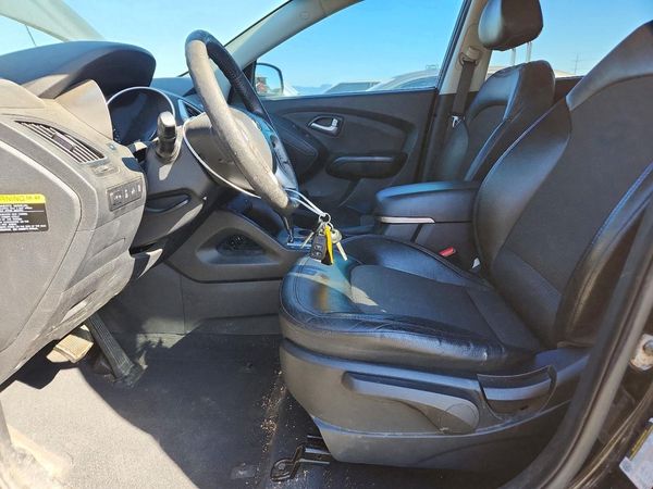 2013 HYUNDAI TUCSON — DENT