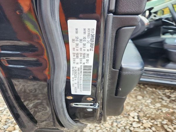 2012 JEEP GRAND CHER OKEE LIMITED 4X4 — VINS