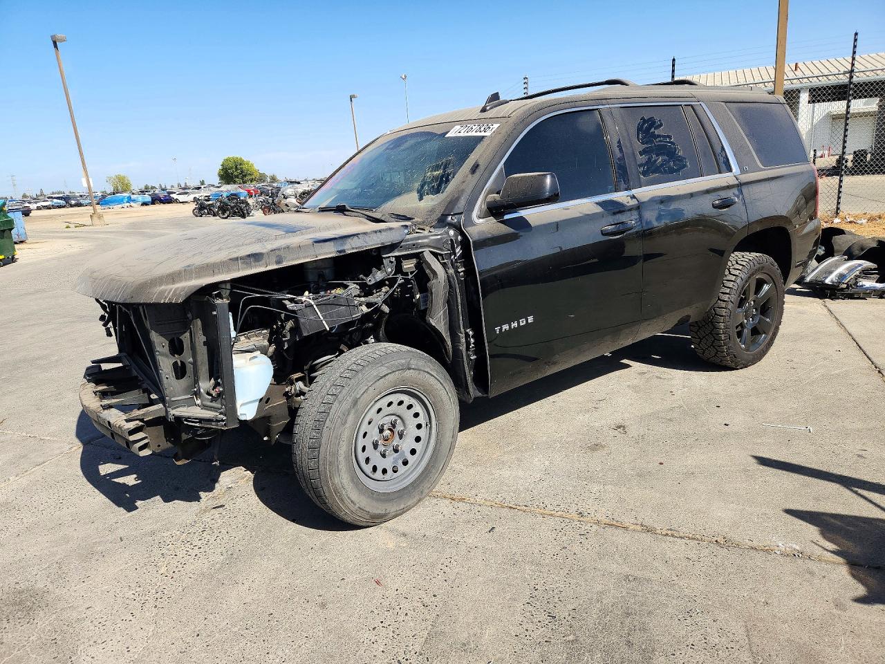 2018 CHEVROLET TAHOE LT — Front 3/4