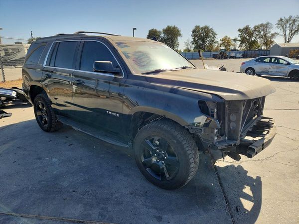 2018 CHEVROLET TAHOE LT — Passenger 3/4
