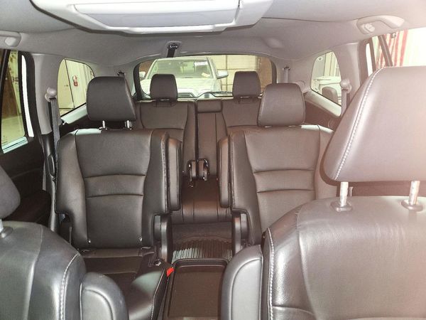 2020 HONDA PILOT TOURING-7 — SUVN