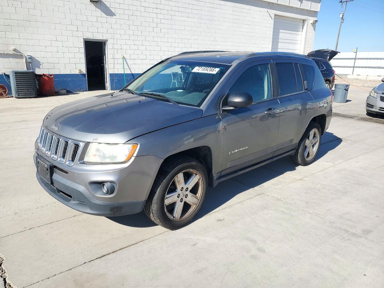 2012 JEEP COMPASS Limited — Front 3/4