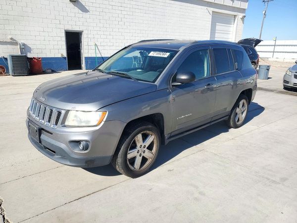 2012 JEEP COMPASS Limited — Front 3/4