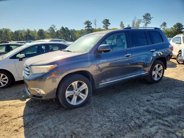 2012 TOYOTA HIGHLANDER Base/Hybrid — Front 3/4