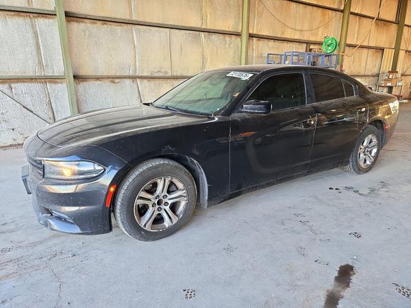 2019 DODGE CHARGER SXT — Front 3/4
