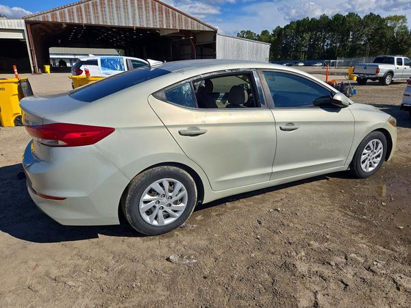 2017 HYUNDAI ELANTRA SE Base — PSRA