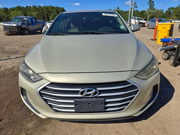 2017 HYUNDAI ELANTRA SE Base — DIRF