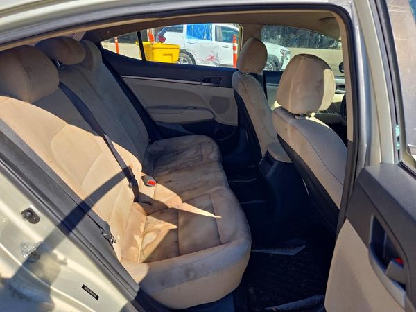 2017 HYUNDAI ELANTRA SE Base — PSRS