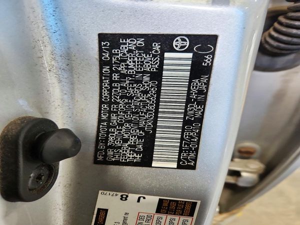 2013 TOYOTA PRIUS — VINS
