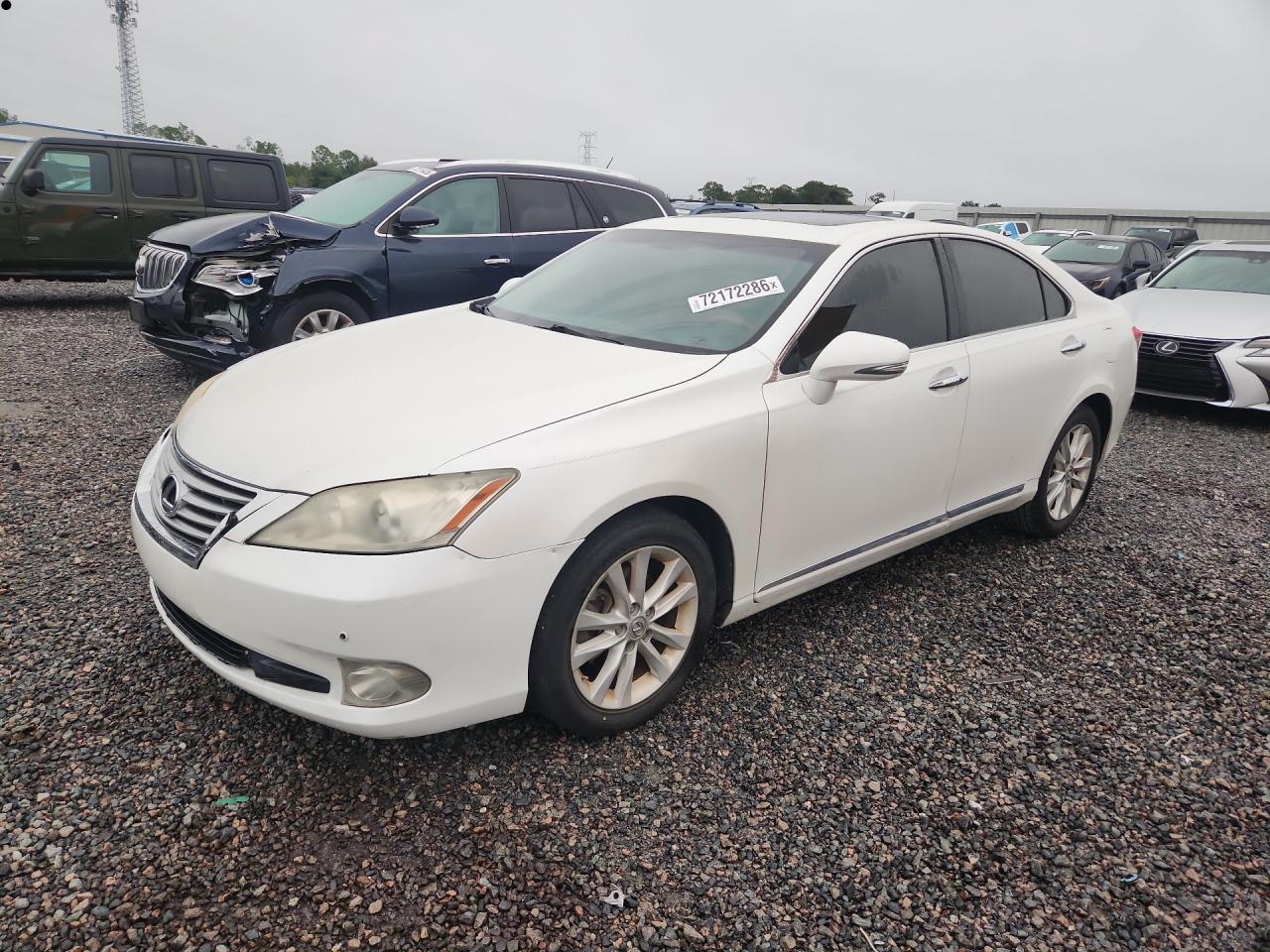 2012 LEXUS ES 350 — Front 3/4