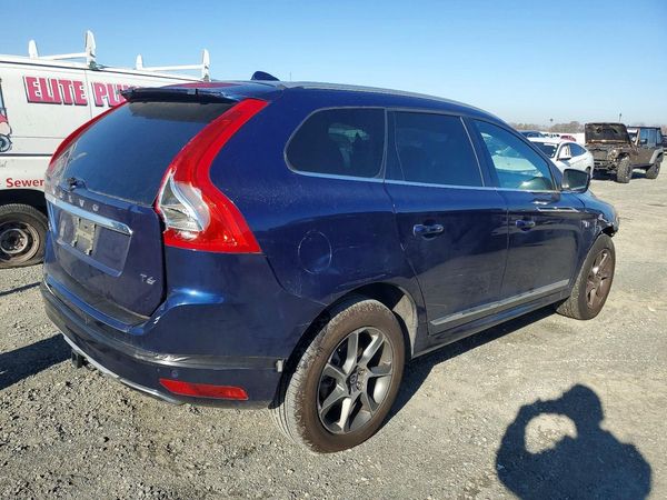 2015 VOLVO XC60 Ocean Race Platinum — PSRA
