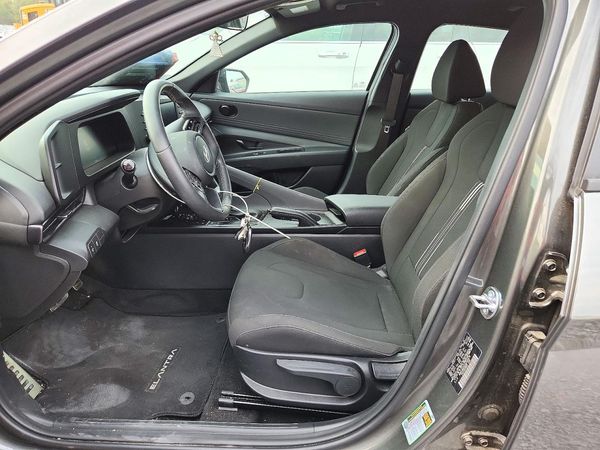2025 HYUNDAI ELANTRA SEL Sport — DENT