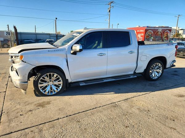 2023 CHEVROLET SILVERADO LTZ — Front 3/4