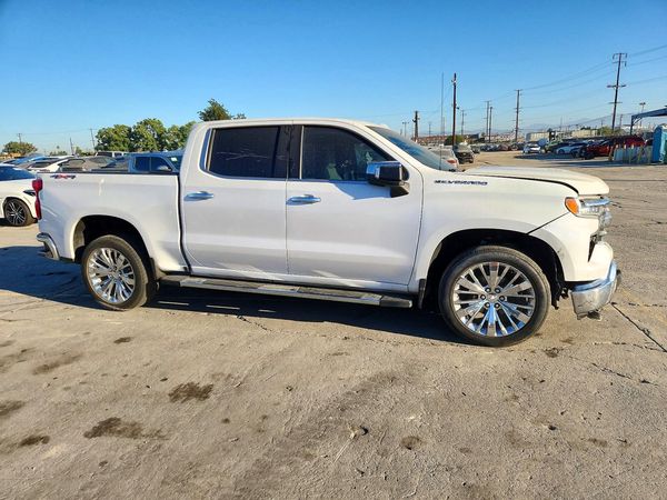 2023 CHEVROLET SILVERADO LTZ — Passenger 3/4