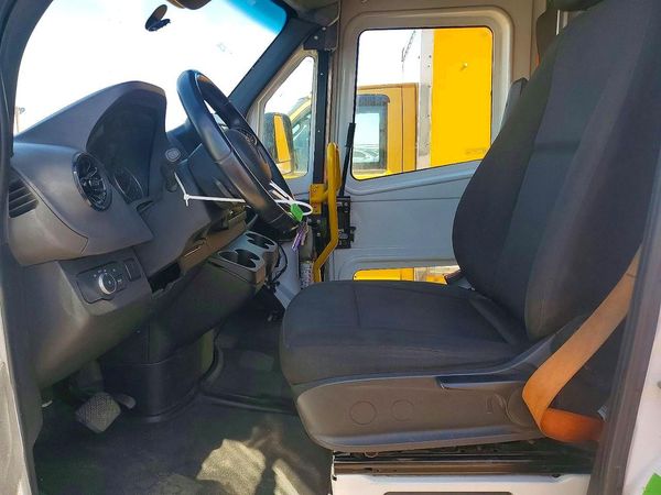 2023 MERCEDES-BENZ SPRINTER 907 (VS30) — DENT