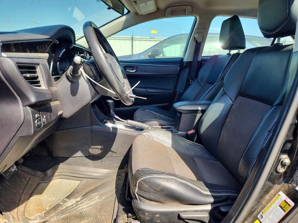 2015 TOYOTA COROLLA L/LE — DENT