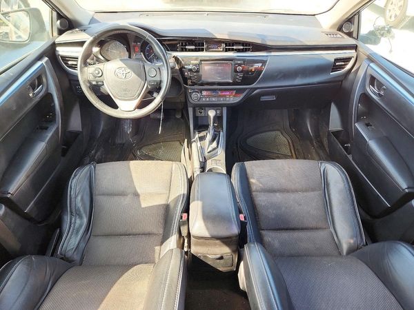 2015 TOYOTA COROLLA L/LE — CKPT
