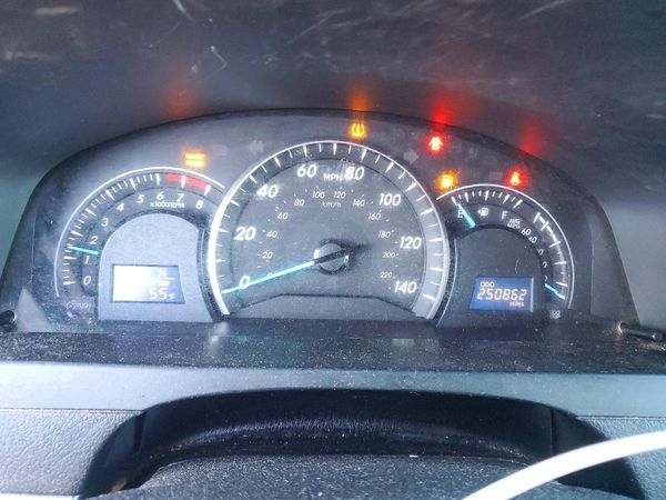 2014 TOYOTA CAMRY — ODOM