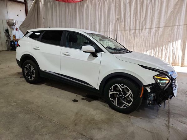 2025 KIA SPORTAGE LX — Passenger 3/4