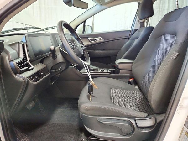 2025 KIA SPORTAGE LX — DENT