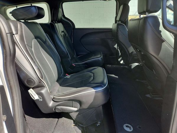 2025 CHRYSLER PACIFICA Limited — PSRS