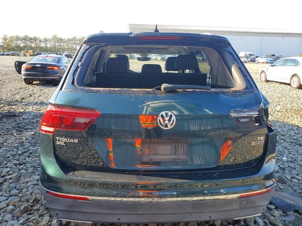 2018 VOLKSWAGEN TIGUAN 4Motion SEL Premium — DIRR