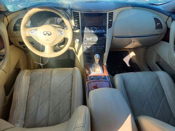 2014 INFINITI QX70 — CKPT