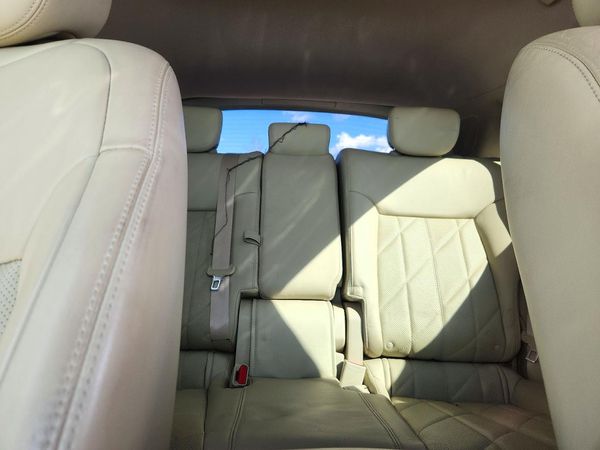 2014 INFINITI QX70 — SUVN