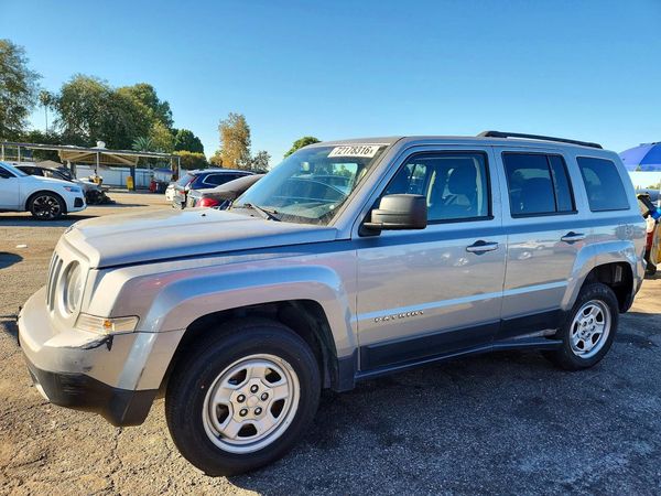 2017 JEEP PATRIOT — DSFA — Front 3/4
