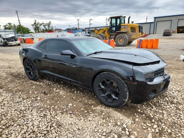 2012 CHEVROLET CAMARO LS — Passenger 3/4