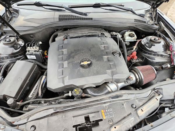 2012 CHEVROLET CAMARO LS — Engine bay