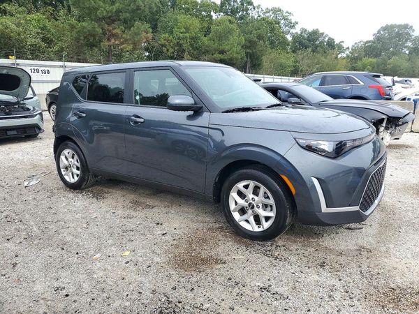 2025 KIA SOUL LX, S — Passenger 3/4