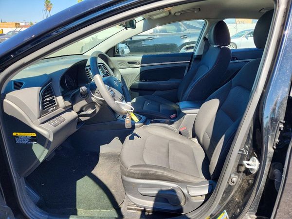 2018 HYUNDAI ELANTRA — DENT