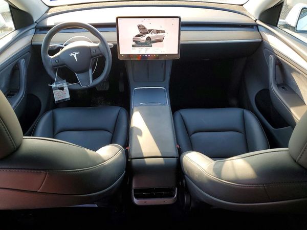 2025 TESLA MODEL Y — CKPT