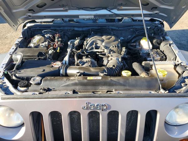 2013 JEEP WRANGLER Sport — Engine bay