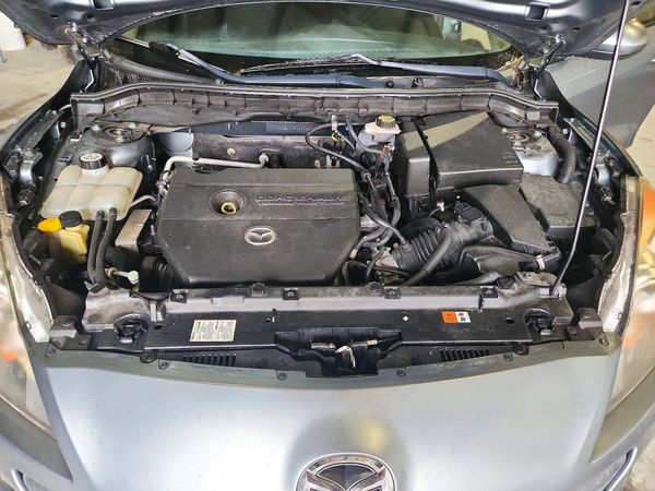 2012 MAZDA 3 Sport/GX — Engine bay