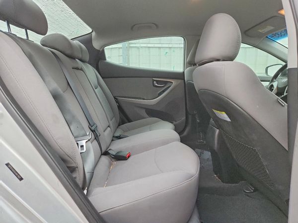 2016 HYUNDAI ELANTRA