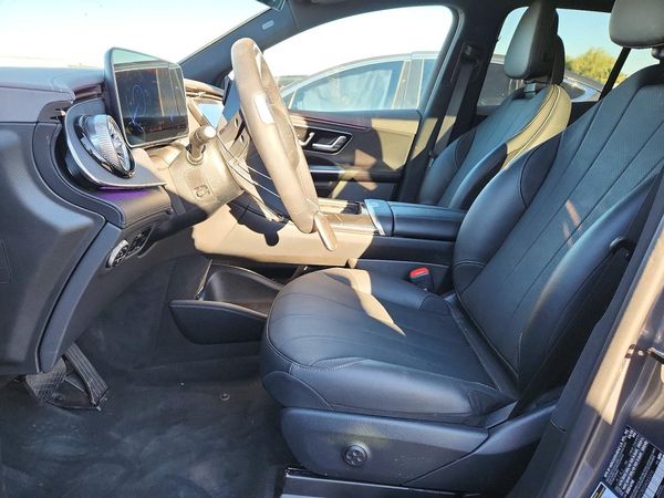 2025 MERCEDES-BENZ EQE SUV EQE350 4MATIC — DENT