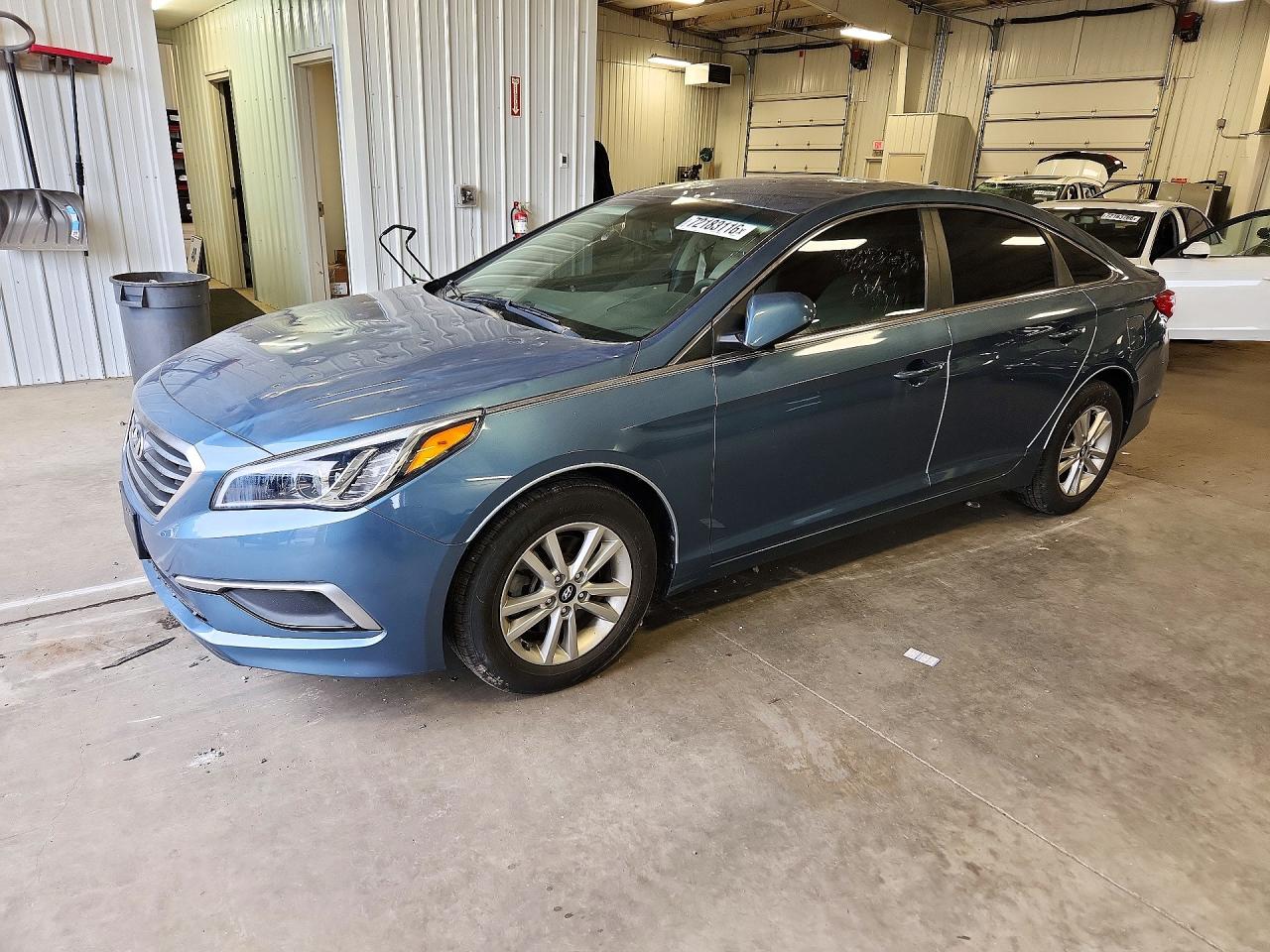 2017 HYUNDAI SONATA SE, Eco — Front 3/4