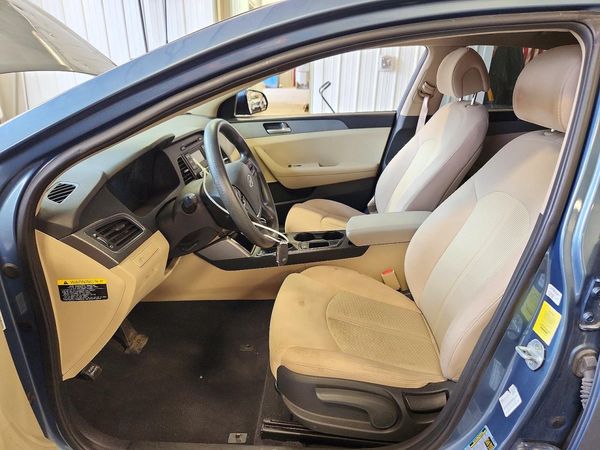 2017 HYUNDAI SONATA SE, Eco — DENT