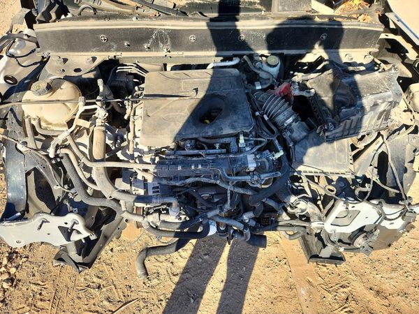 2021 FORD BRONCO Base — Engine bay