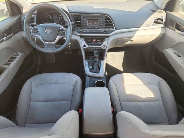 2017 HYUNDAI ELANTRA SE Base — CKPT